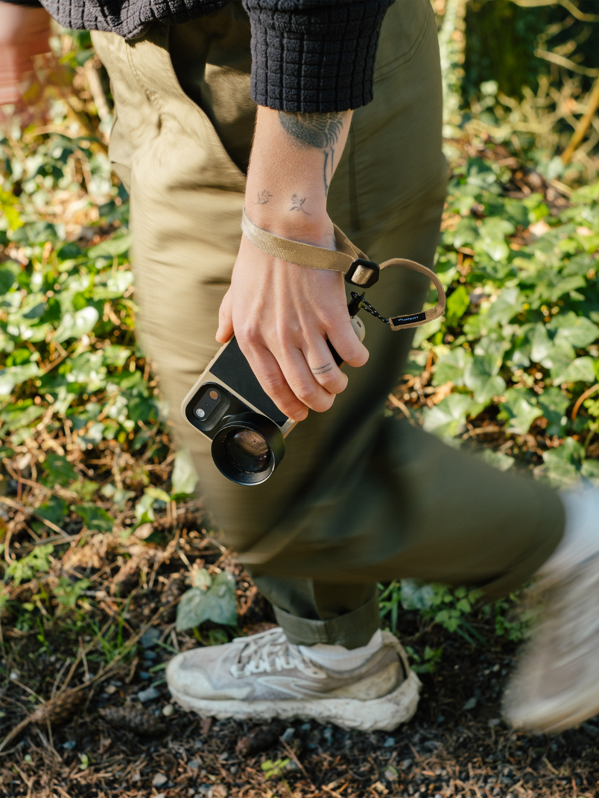 Moment Mobile Adjustable Wrist Strap - Tan