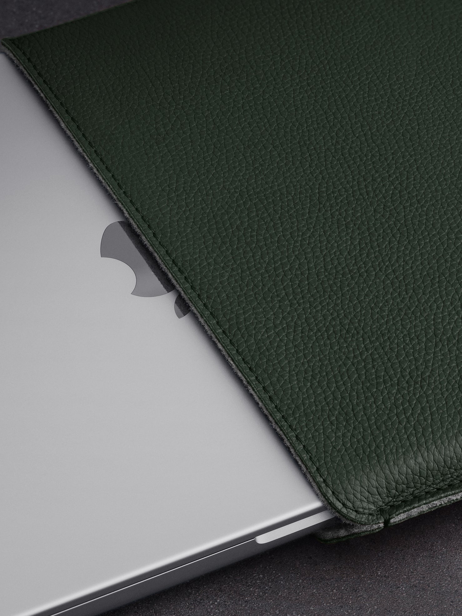 Woolnut Leather Sleeve for 13" MacBook Air - Green