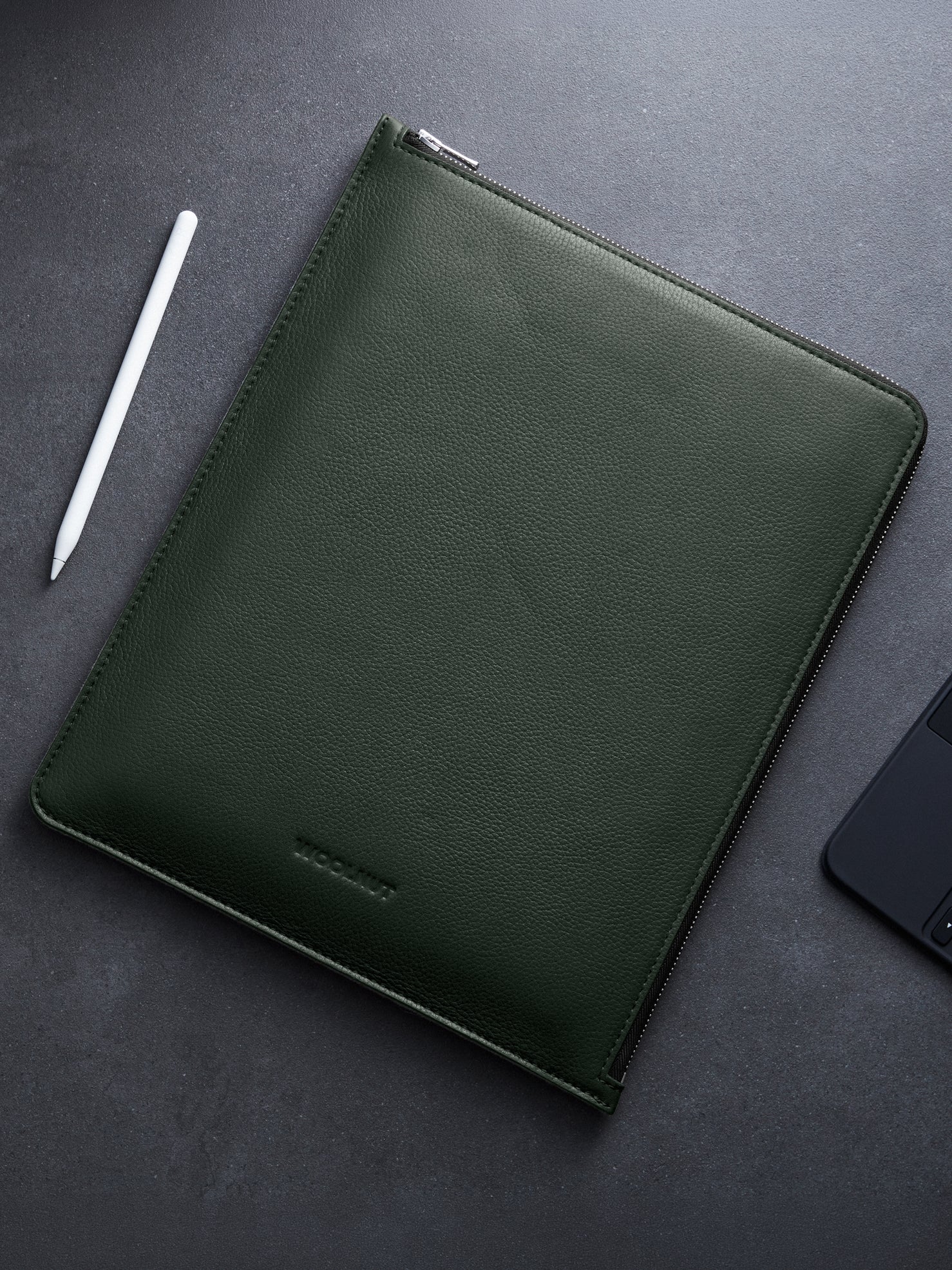 Woolnut Leather Folio for 11-inch iPad Pro & Air - Green