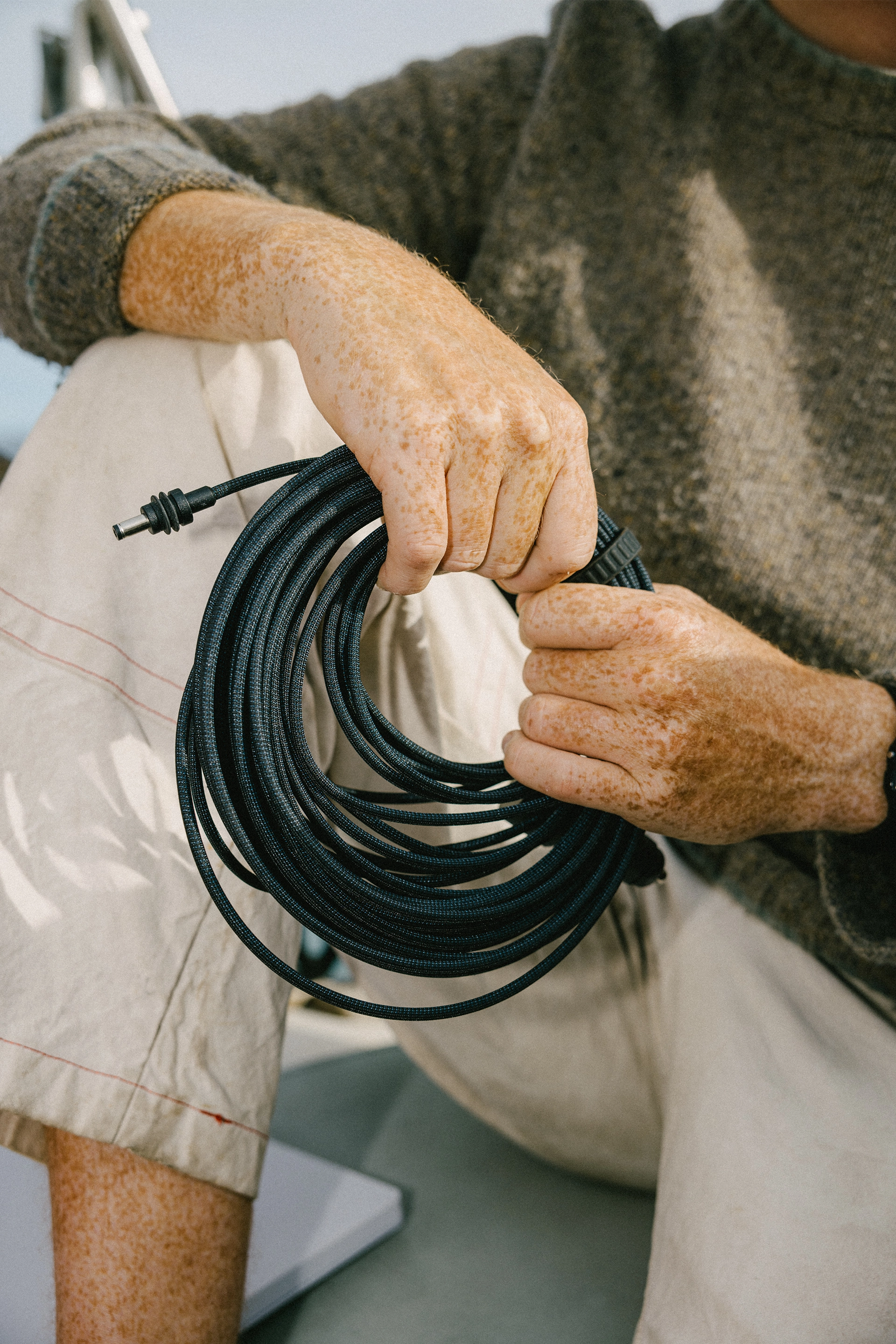 Reach to the edge of the map.