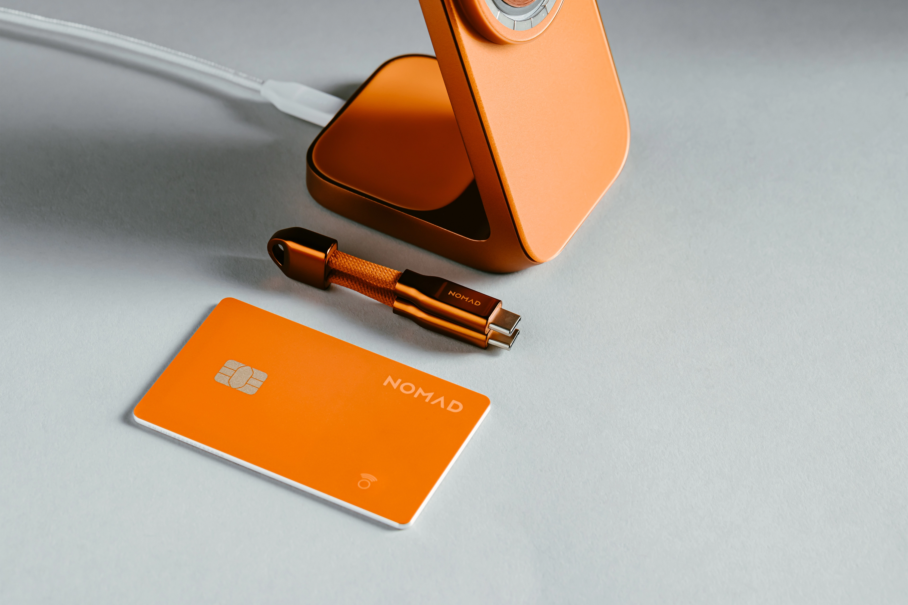 Nomad Tracking Card Pro for Apple Find My - Stellar Orange