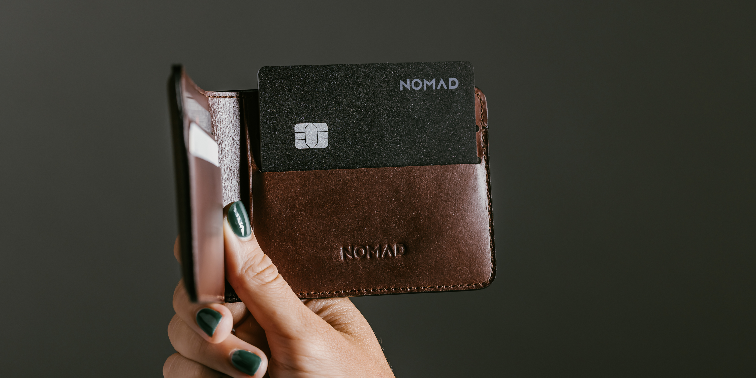 Nomad Tracking Card Pro for Apple Find My - Black