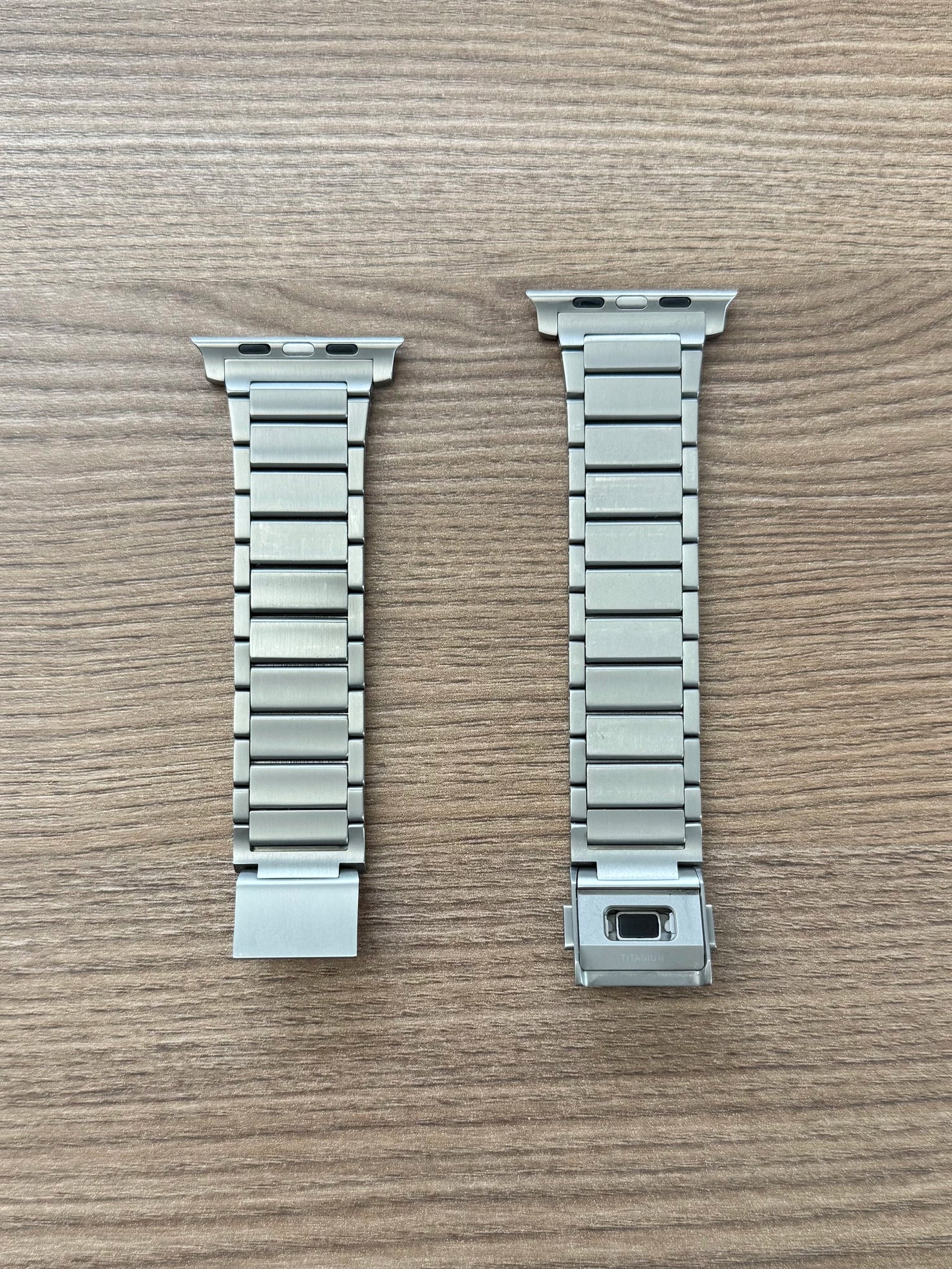 Nomad Titanium Band V2 - 46/49mm - Natural - Open Box