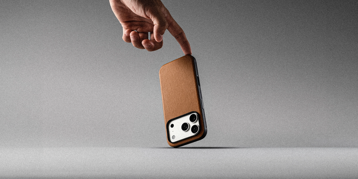 Nomad Modern Case with Camino Leather for iPhone 18 Pro Max - English Tan